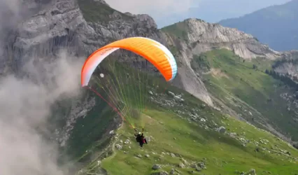 Paragliding In Solang